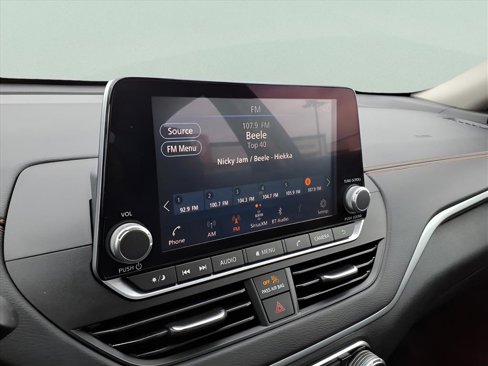Used 2022 Nissan Altima 2.5 SR image 17