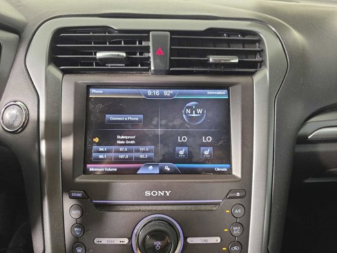 Used 2016 Ford Fusion Titanium image 13