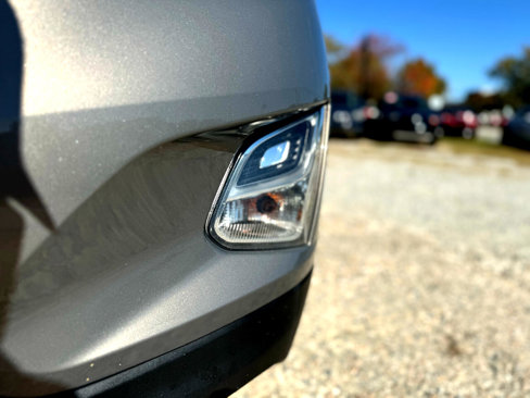 Used 2018 Chevrolet Equinox LT image 13