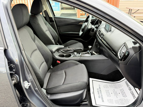 Used 2015 MAZDA MAZDA3 i Touring image 40