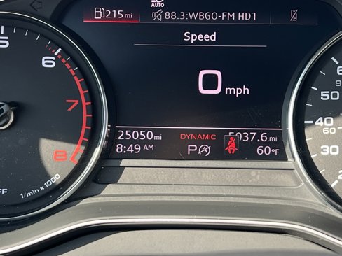 Used 2022 Audi Q5 2.0T Premium w/ Convenience Package image 22