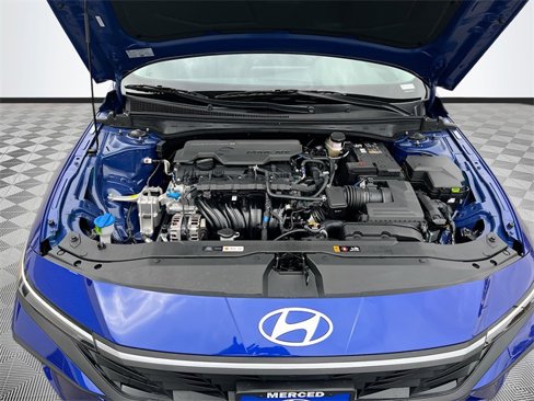 New 2025 Hyundai Elantra SE image 27