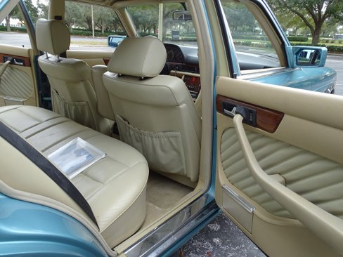 Used 1991 Mercedes-Benz 300 SE image 25