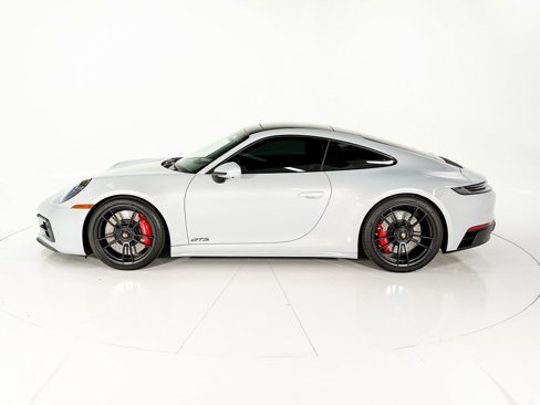 Used 2024 Porsche 911 Carrera GTS image 2