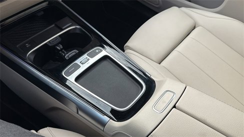 Certified 2025 Mercedes-Benz GLB 250 4MATIC image 35