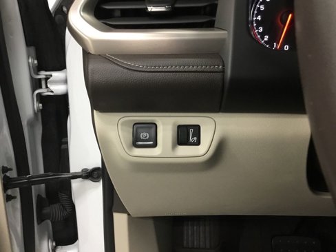 Used 2019 GMC Acadia Denali w/ Technology Package image 9