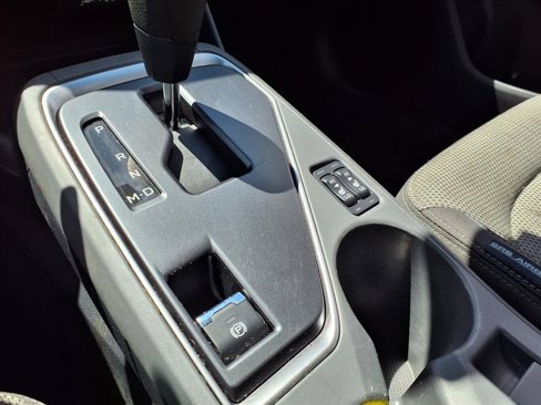 Used 2024 Subaru Crosstrek 2.0i Premium image 13