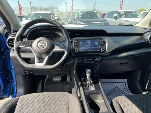 Certified 2022 Nissan Kicks SV image 14