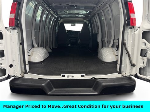 Used 2023 GMC Savana 2500 Extended w/ Driver Convenience Package image 20