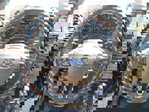 Certified 2018 Ford Escape SEL image 23