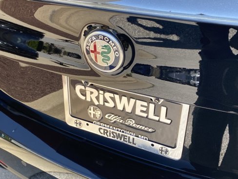 Used 2021 Alfa Romeo Giulia Ti Sport image 17