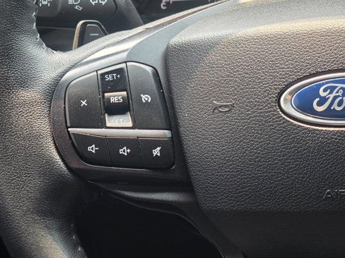 Used 2020 Ford Explorer XLT image 13