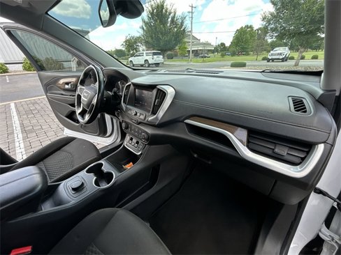 Used 2021 GMC Terrain SLE image 43