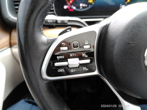 Certified 2023 Mercedes-Benz GLE 350 4MATIC image 34