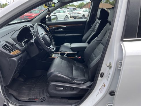 Used 2020 Honda CR-V Touring image 18