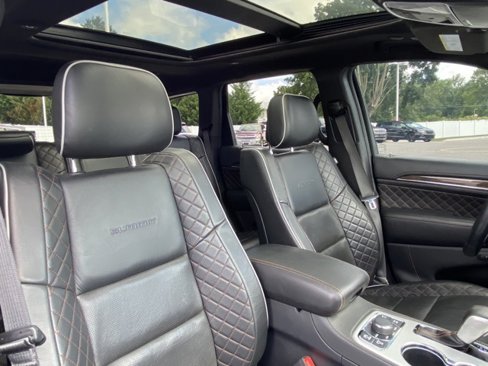 Used 2019 Jeep Grand Cherokee Summit image 22