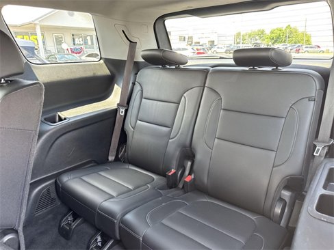 Used 2023 GMC Acadia SLT image 10