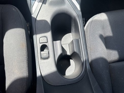 Used 2023 Toyota Corolla LE image 21