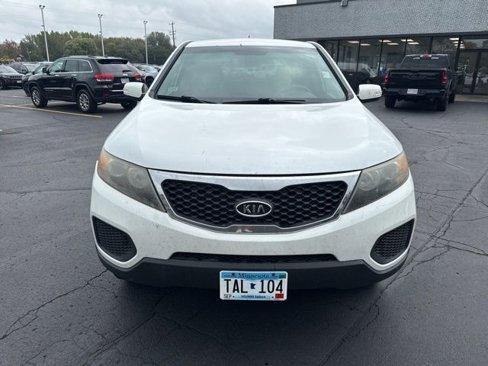 Used 2012 Kia Sorento LX image 2