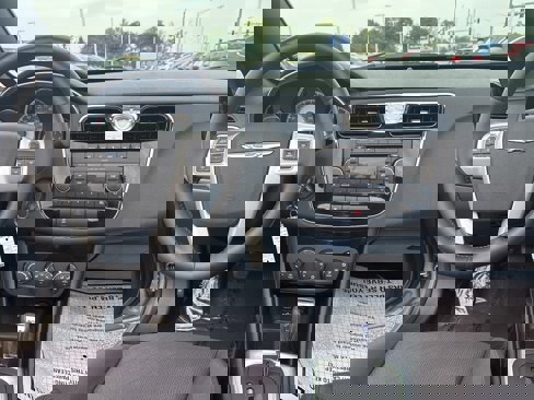 Used 2013 Chrysler 200 Touring image 12