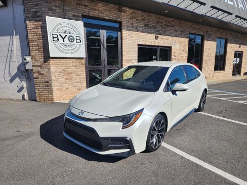 Used 2020 Toyota Corolla SE image 1