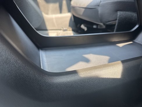 New 2026 Chevrolet Equinox LT w/ Convenience Package II image 19