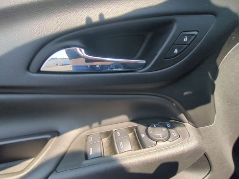 Certified 2021 Chevrolet Equinox LT image 23