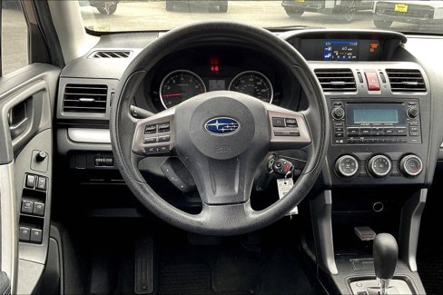 Used 2015 Subaru Forester 2.5i w/ Alloy Wheel Package image 8