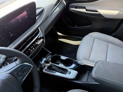 Certified 2025 Buick Envista Avenir image 22