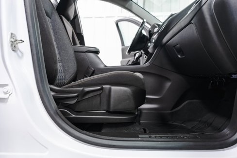 Used 2022 Chevrolet Equinox LT image 36