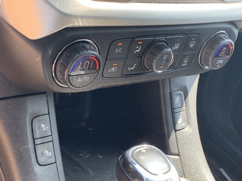 Used 2018 GMC Acadia SLE w/ Driver Alert Package I image 27