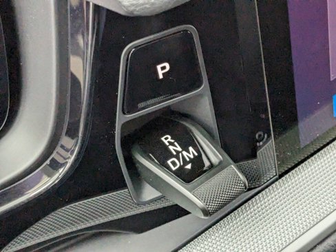 Used 2024 Porsche Cayenne image 17