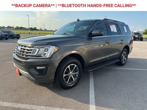 Used 2021 Ford Expedition XLT image 3
