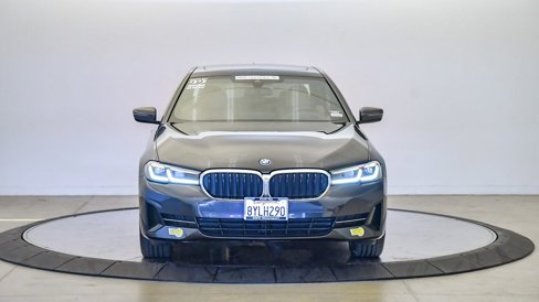 Certified 2022 BMW 530e w/ Executive Package image 7