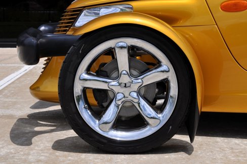 Used 2002 Chrysler Prowler image 12