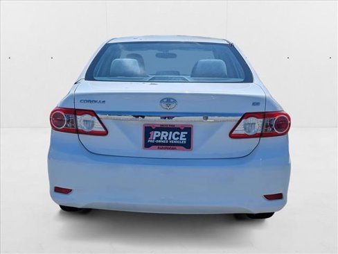 Used 2013 Toyota Corolla LE image 6