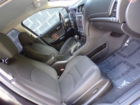 Used 2016 GMC Acadia SLE image 17