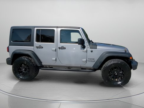 Used 2015 Jeep Wrangler Unlimited Sport w/ Quick Order Package 24S image 32