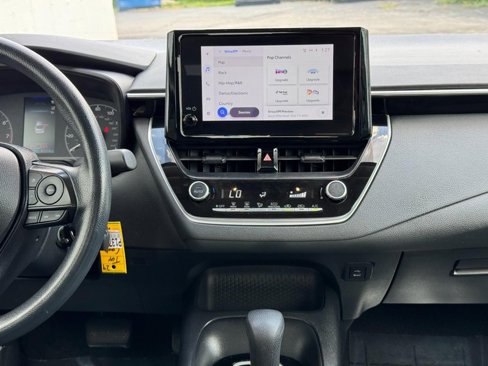Used 2024 Toyota Corolla LE image 13