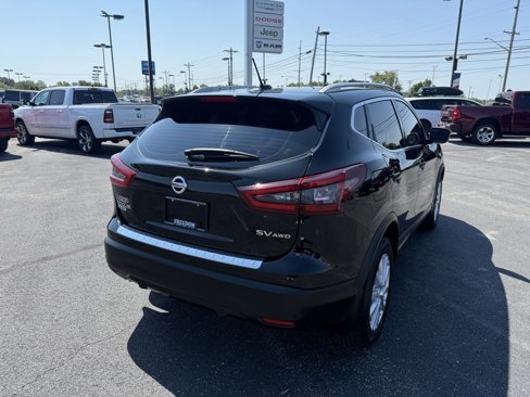 Used 2020 Nissan Rogue Sport SV w/ All-Weather Package image 5