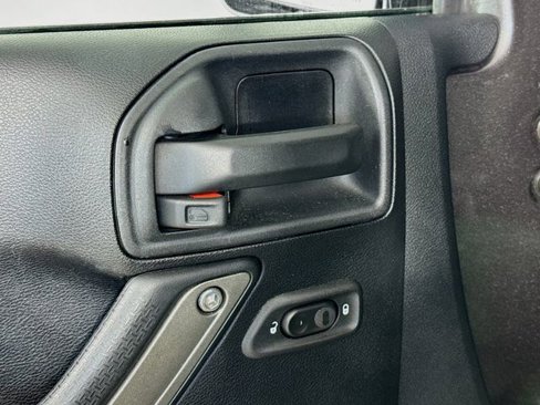 Used 2016 Jeep Wrangler Unlimited Sport w/ Quick Order Package 24S image 19