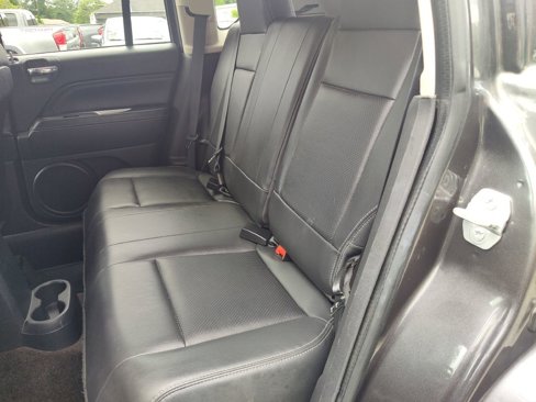 Used 2015 Jeep Compass High Altitude image 16