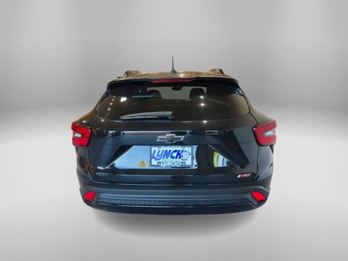 Used 2024 Chevrolet Trax RS image 4
