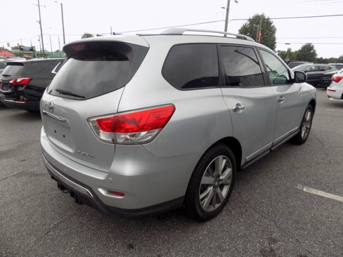 Used 2013 Nissan Pathfinder Platinum image 8