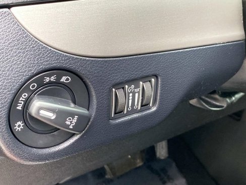 Used 2019 Dodge Grand Caravan GT image 27