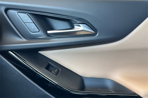 New 2026 Chevrolet Equinox ACTIV w/ Safety and Technology Package image 23