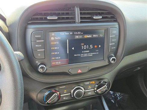 Used 2023 Kia Soul LX w/ Option Group 015 image 25