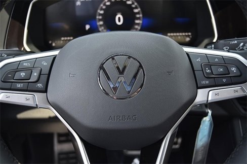 Certified 2024 Volkswagen Jetta Sport image 18