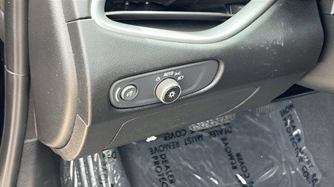 Certified 2022 Chevrolet Malibu LT image 13