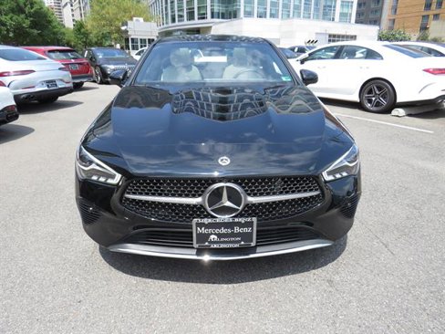 Used 2025 Mercedes-Benz CLA 250 4MATIC image 6